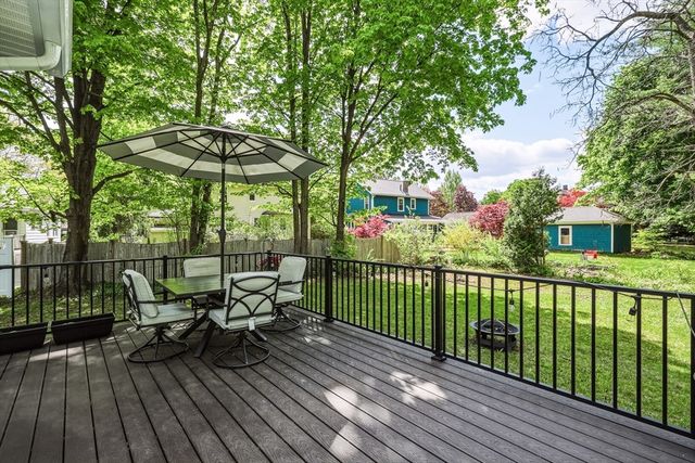 197 Bridge Road, Northampton, MA 01062