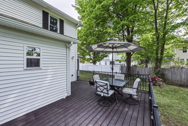 197 Bridge Road, Northampton, MA 01062