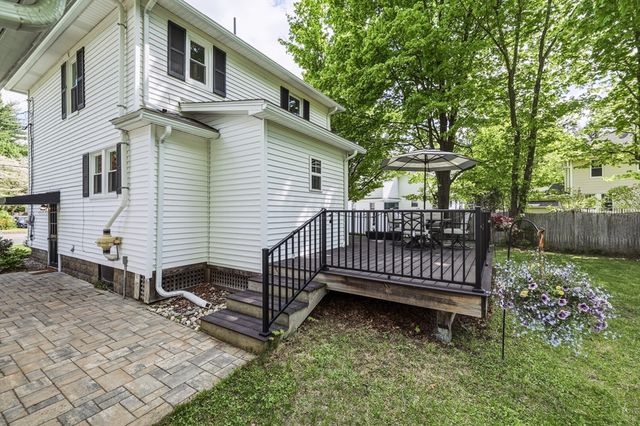 197 Bridge Road, Northampton, MA 01062