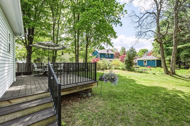 197 Bridge Road, Northampton, MA 01062