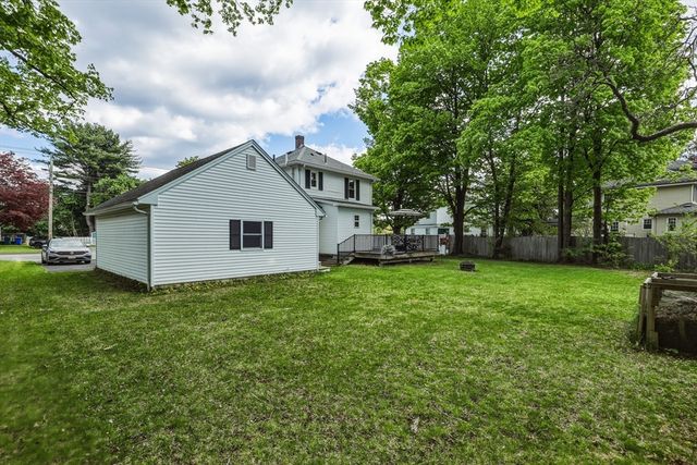 197 Bridge Road, Northampton, MA 01062