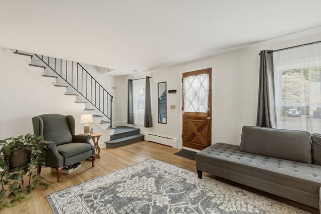 197 Bridge Road, Northampton, MA 01062