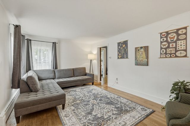 197 Bridge Road, Northampton, MA 01062