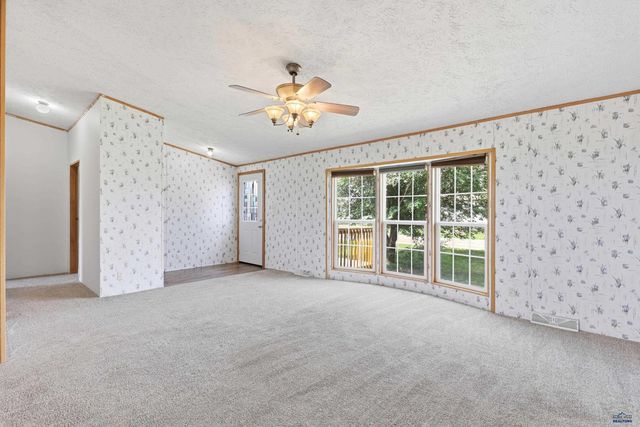330 FERGUSON ST, Hermosa, SD 57744