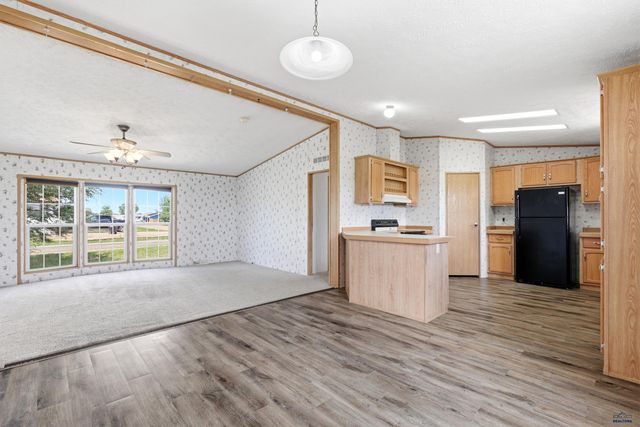 330 FERGUSON ST, Hermosa, SD 57744