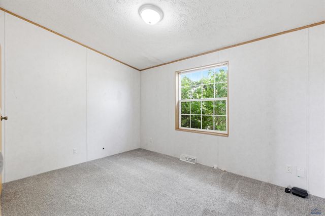 330 FERGUSON ST, Hermosa, SD 57744