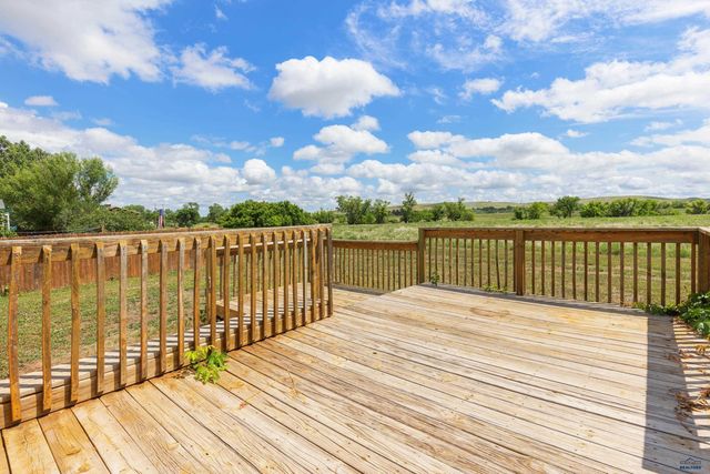 330 FERGUSON ST, Hermosa, SD 57744