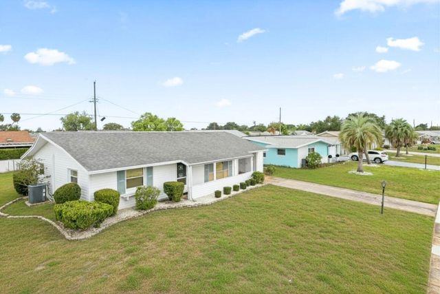 816 OAKMONT AVENUE, Sun City Center, FL 33573