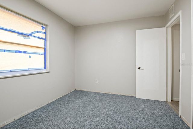 816 OAKMONT AVENUE, Sun City Center, FL 33573