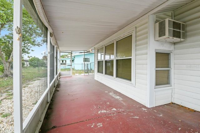 816 OAKMONT AVENUE, Sun City Center, FL 33573