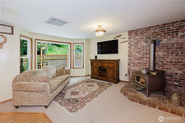 6429 Cedar Terrace Lane NW, Bremerton, WA 98312