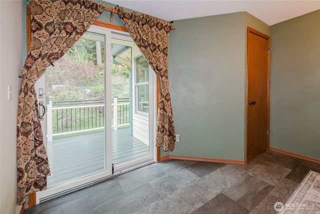 6429 Cedar Terrace Lane NW, Bremerton, WA 98312
