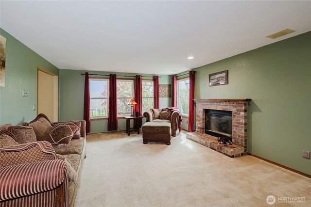 6429 Cedar Terrace Lane NW, Bremerton, WA 98312