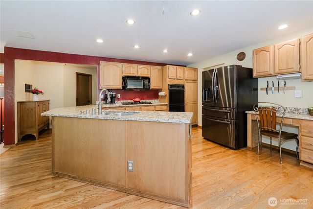 6429 Cedar Terrace Lane NW, Bremerton, WA 98312