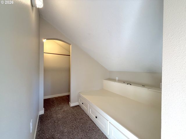 1145 W 28TH Ave, Eugene, OR 97405