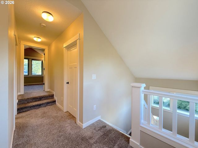 1145 W 28TH Ave, Eugene, OR 97405