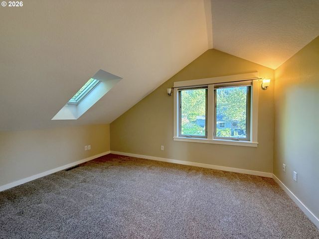 1145 W 28TH Ave, Eugene, OR 97405