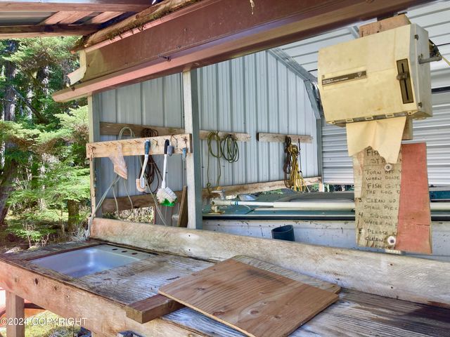 3B Fishtrap Drive, Whale Pass, AK 99000