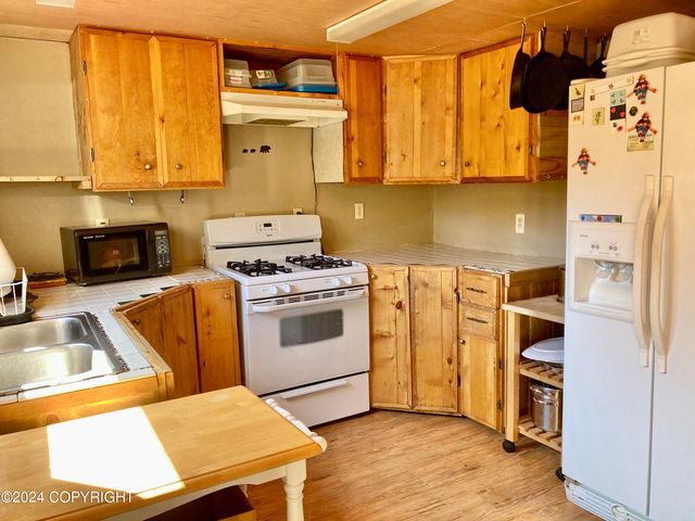 3B Fishtrap Drive, Whale Pass, AK 99000