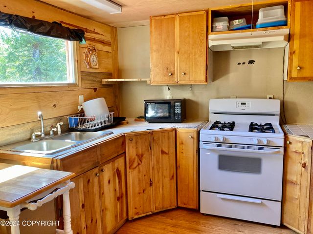 3B Fishtrap Drive, Whale Pass, AK 99000