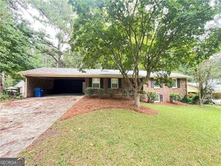 2838 The Meadows Way, College Park, GA 30349