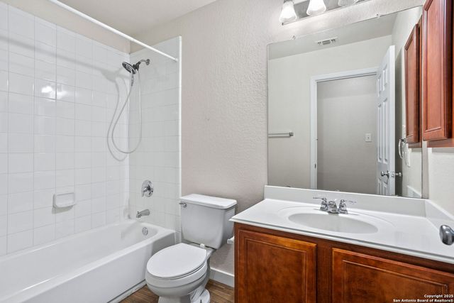 8607 CHEYENNE BLF, Converse, TX 78109