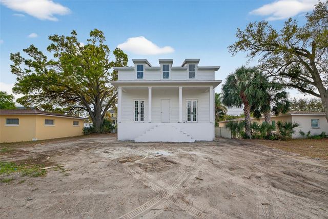 808 39TH AVENUE NE, St Petersburg, FL 33703