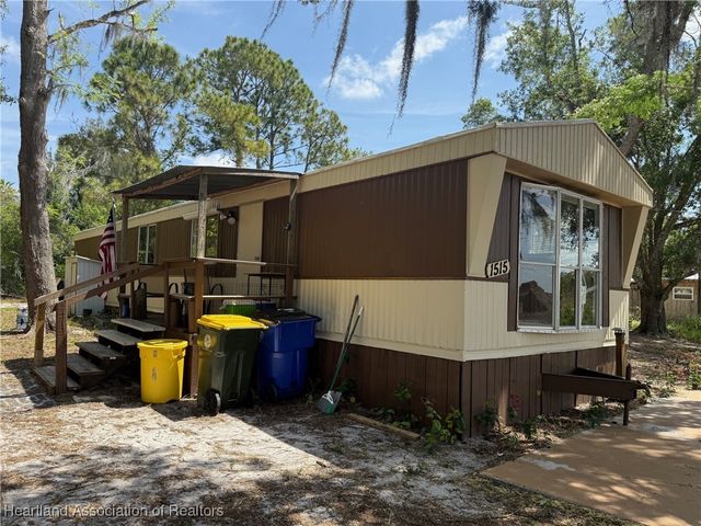 1515 Wilson Drive, Sebring, FL 33875