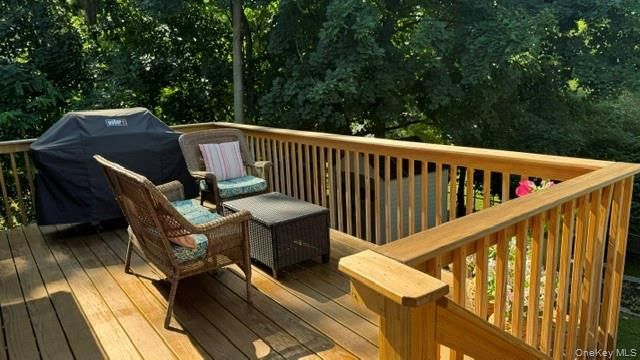 20 Avenue C, Tappan, NY 10983