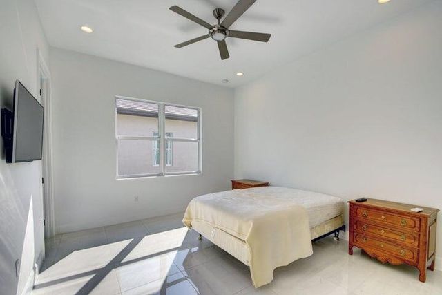 12832 Veneto Springs Drive, Boynton Beach, FL 33473