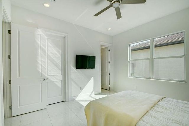 12832 Veneto Springs Drive, Boynton Beach, FL 33473