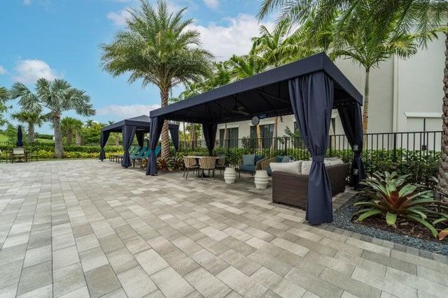 12832 Veneto Springs Drive, Boynton Beach, FL 33473