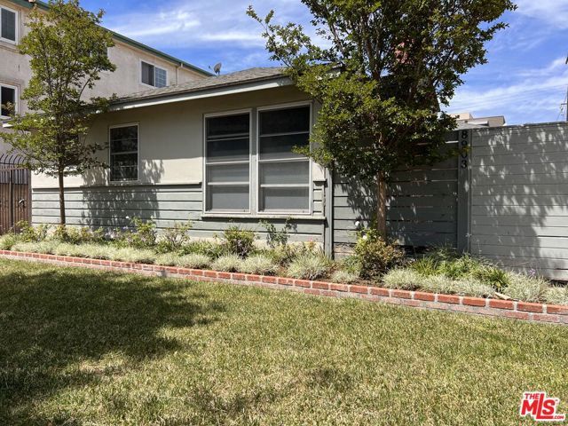 8903 Ramsgate Avenue, Los Angeles, CA 90045