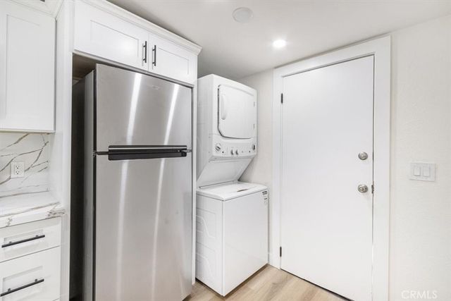 1450 W 35th Place, Los Angeles, CA 90018
