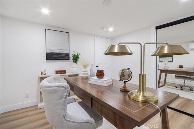 1450 W 35th Place, Los Angeles, CA 90018