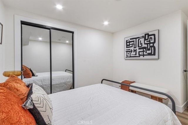 1450 W 35th Place, Los Angeles, CA 90018