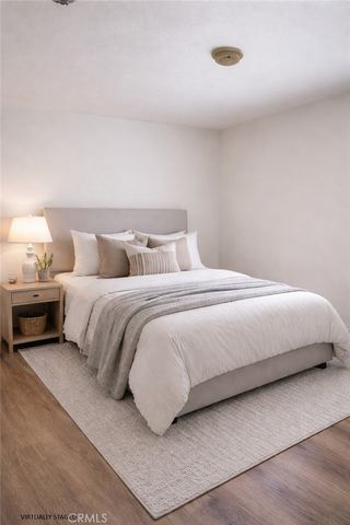 1450 W 35th Place, Los Angeles, CA 90018