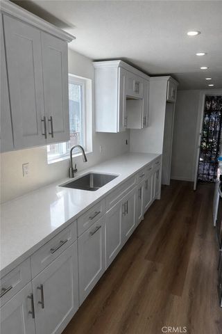 1450 W 35th Place, Los Angeles, CA 90018