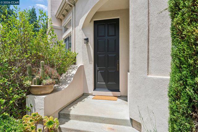 108 Merano St, Danville, CA 94526
