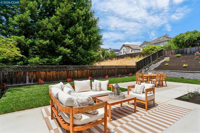 108 Merano St, Danville, CA 94526