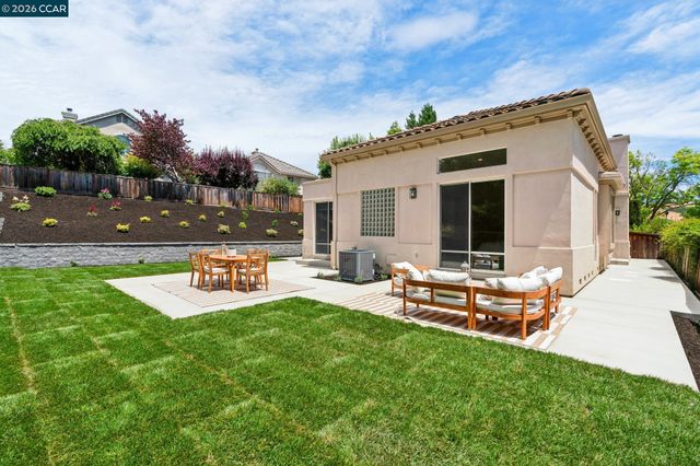 108 Merano St, Danville, CA 94526