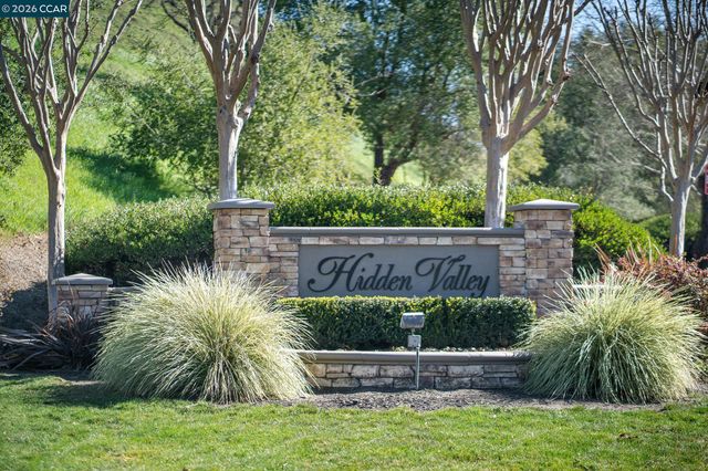 108 Merano St, Danville, CA 94526