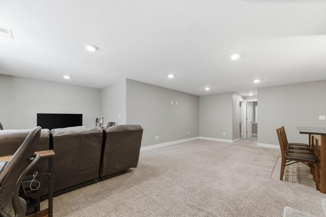 4702 N Emerald Ct, Maize, KS 67101