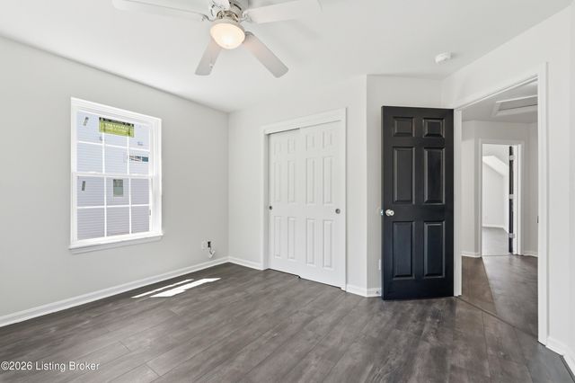 8703 Sanctuary Ln, Louisville, KY 40291