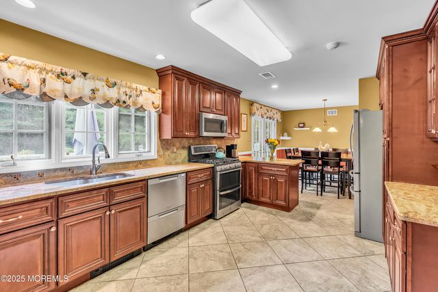 627 Reed Road, Jackson, NJ 08527