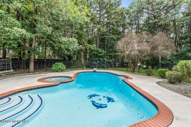 627 Reed Road, Jackson, NJ 08527