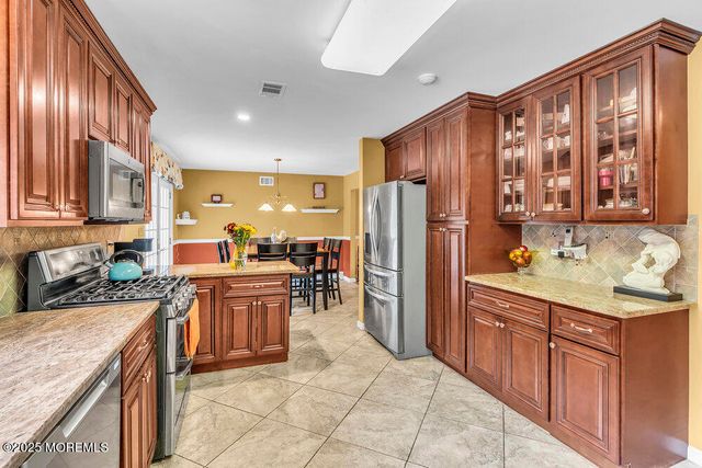 627 Reed Road, Jackson, NJ 08527