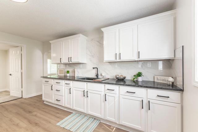 1011 24TH Avenue, Council Bluffs, IA 51501