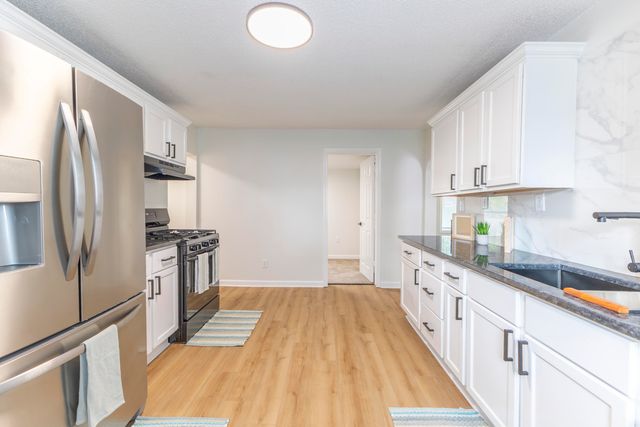 1011 24TH Avenue, Council Bluffs, IA 51501