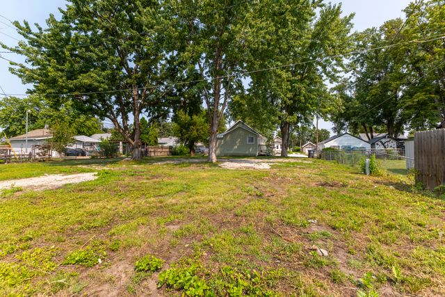 1011 24TH Avenue, Council Bluffs, IA 51501